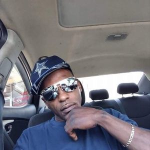 Meet your Posher, Phillip